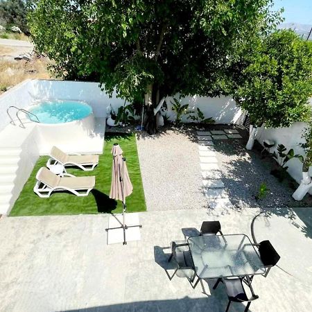 Frantzi Villa Mitropolis  Екстериор снимка